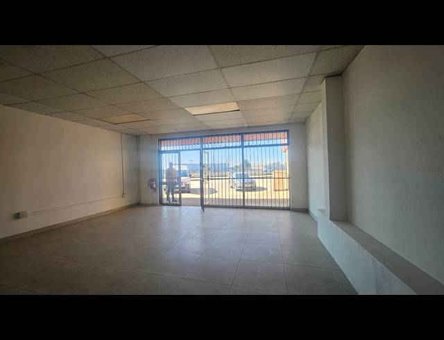 88M² RETAIL TO LET IN ROSSLYN
